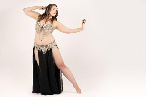 Arianna Belly Dance