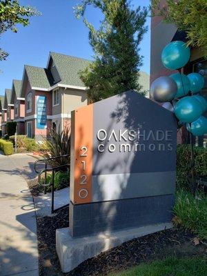 Oakshade Commons