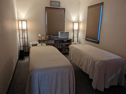 The relaxing moment massage room
