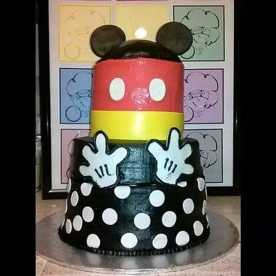 Mickey Mouse Cake
