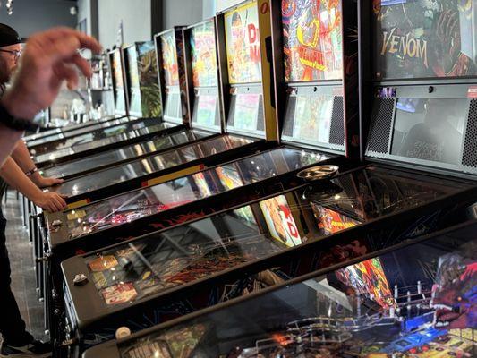 pinball beer arcade games, indoor golf