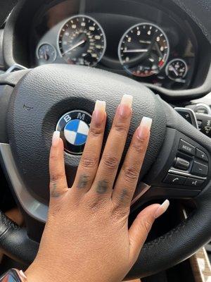 Valentine Nails & Spa