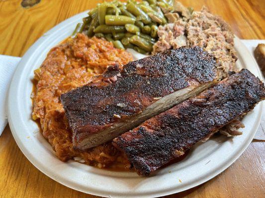 a beautiful BBQ plate