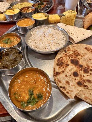 PUNJABI THALI