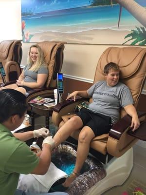 Vivian Nails and Spa