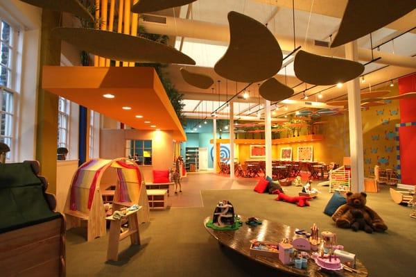The Little Treehouse, a play cafe in Chestnut Hill, Philadelphia