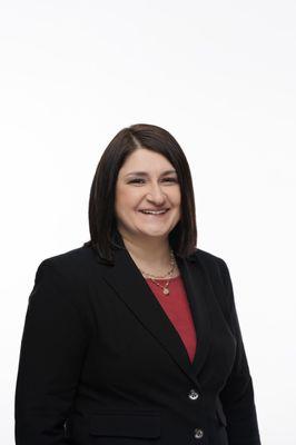 Yuliya Colvin- Engel & Volkers Western Frontier