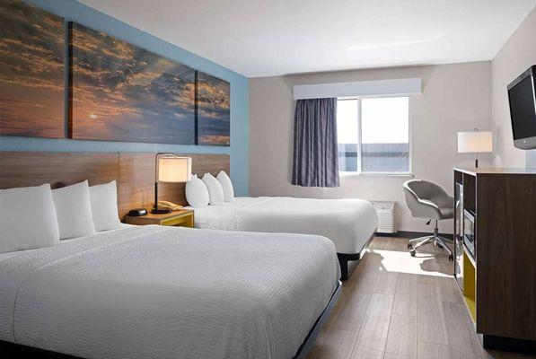 Days Inn by Wyndham Neenah