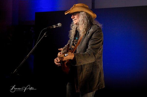 Effron White - Award Winning Singer Songwriter