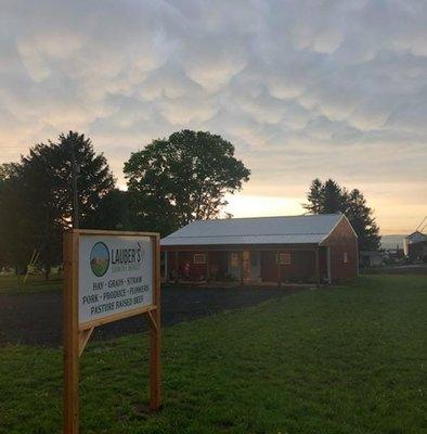 Lauber's Country Market