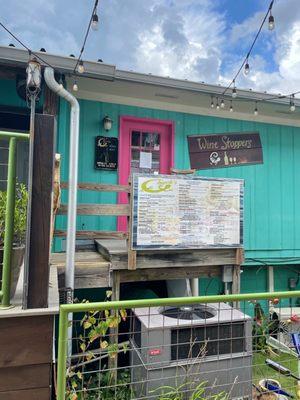 Chuckwalla’s Pizza