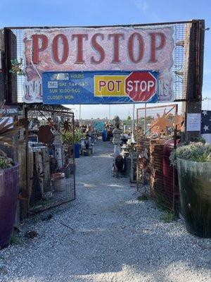 PotStop - Moss Landing
