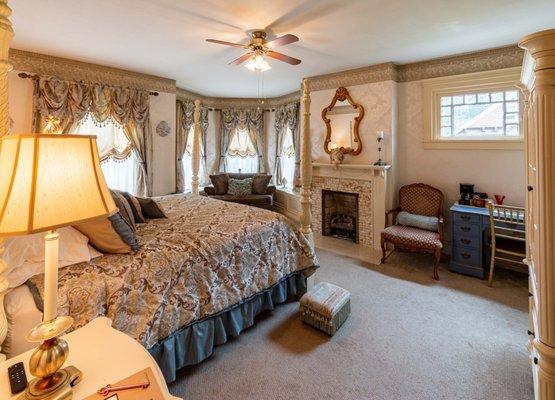 The Victorian Lady Bed & Breakfast