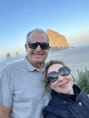 Haystack Rock 4 min from house.