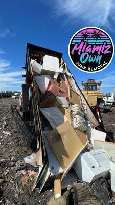 Miamiz Own Junk Removal