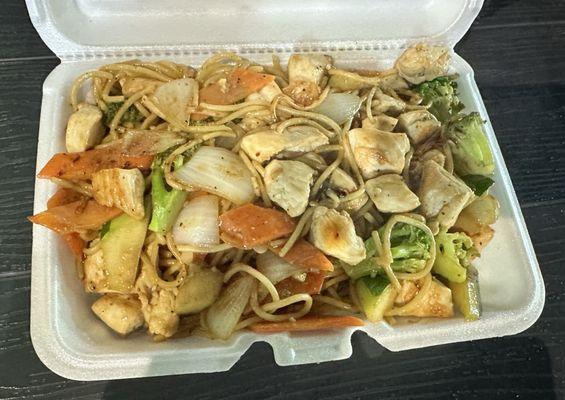 Chicken with Fried Noodles