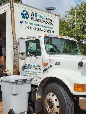 Lindenhurst Memorial Library