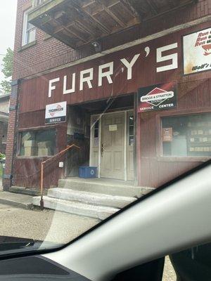 Furry's Mower Sales & Serv