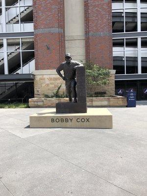Bobby Cox Statue