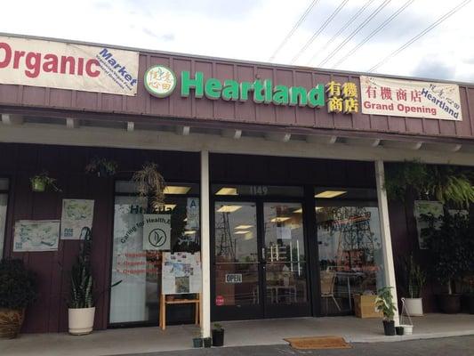 Heartland Organic & Natural Foods