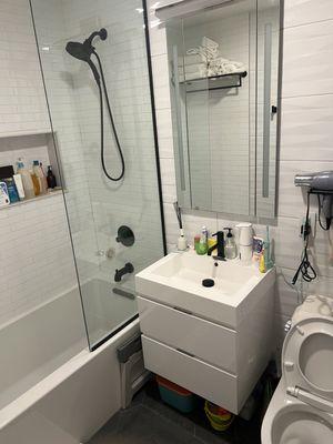 Queen Ebizzo's Cleaning