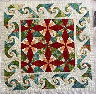 Grand Central Pattern and ruler's available on website. Two day workshop for guilds, quilt shops and retreats!