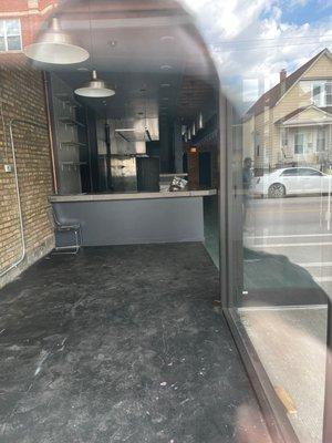 Completely empty restaurant