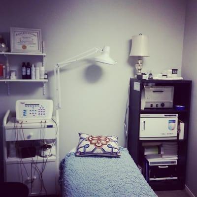 Sanitary & comfy enviroment for skin care & electrolysis.