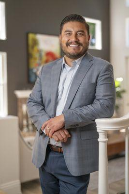 The Hernandez Group - Coldwell Banker