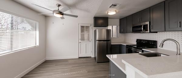 Country Club Apartments