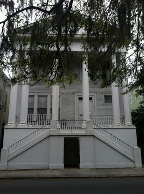 The Confederate House