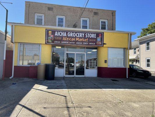 Aicha Grocery Store