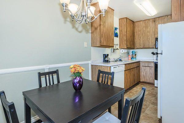 Grossmont Bluffs Apartments