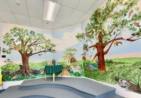 Beautiful mural in kids area