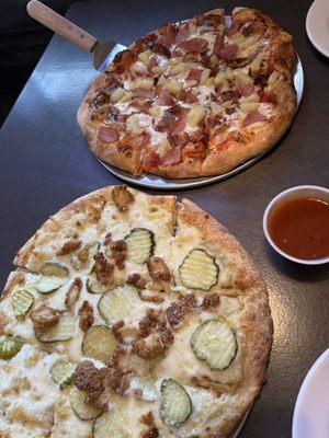 Top: Jammin Pig Bottom: GI Devil with the hot sauce on the side Both are personal size.