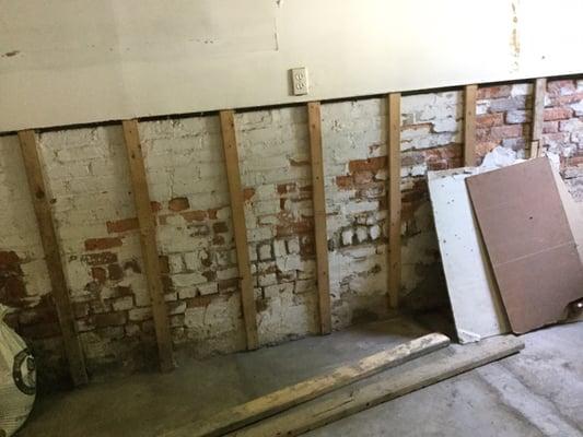 5-Tani Construction Corp