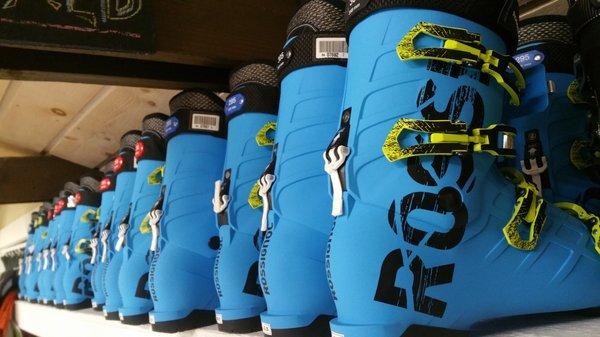Exit 28 Ski & Snowboard Rentals