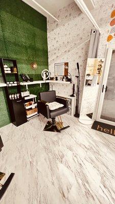 LIFE Essentials Beauty Bar