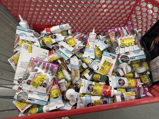 Manager's Special: discounted cake decorations