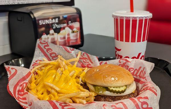 Freddy's Frozen Custard & Steakburgers