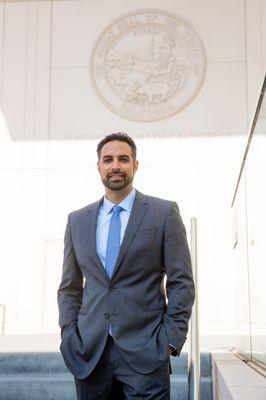 Hariri Law Group - Pacific Heights Blvd