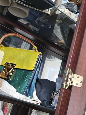 Frances Luxury closet