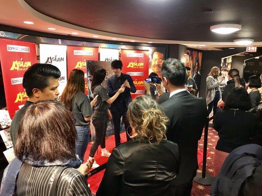 Red carpet selfies with Japanese heart throb Yuki Furukawa. Didn't know there were that many Japanese female teenagers in Chicago!