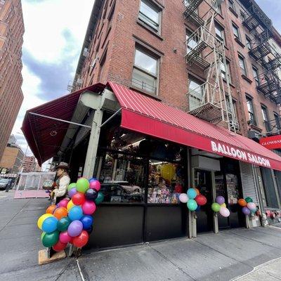 Balloon Saloon