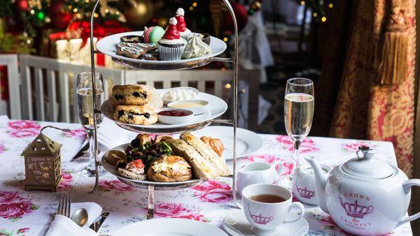 Crown and Crumpet Cafe