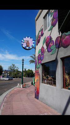 The front of the pottery studio