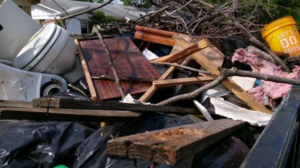 Metro Junk and Trash Removal Service