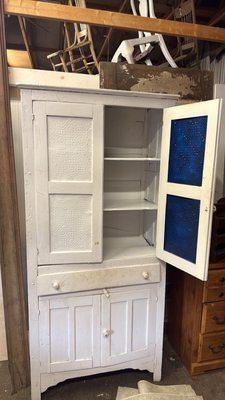 Sweet Tea's Antique and Vintage Reclaimed