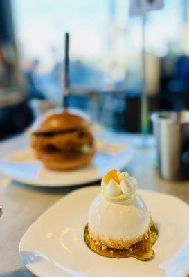 Common Bond Bistro & Bakery - Montrose