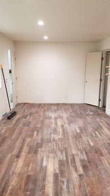 The Handy Mak Construction and Repair